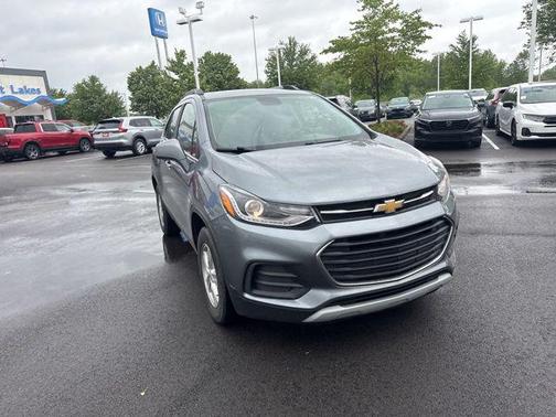 Satin Steel Metallic 2019 Chevrolet Trax LT