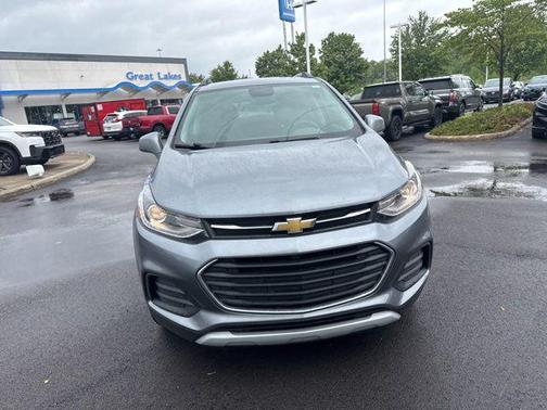 Satin Steel Metallic 2019 Chevrolet Trax LT