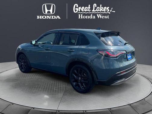 Nordic Forest Pearl 2024 Honda HR-V Sport