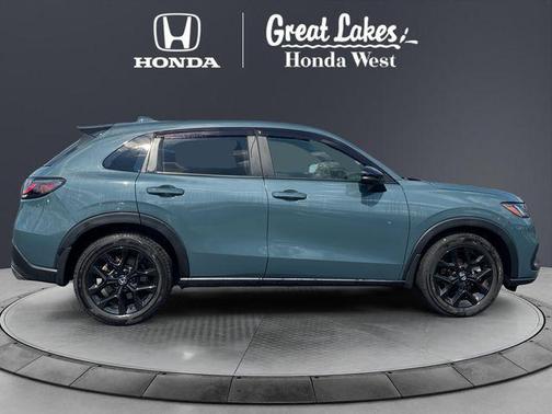 Nordic Forest Pearl 2024 Honda HR-V Sport