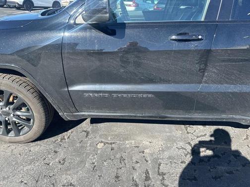 2017 Jeep Grand Cherokee Altitude