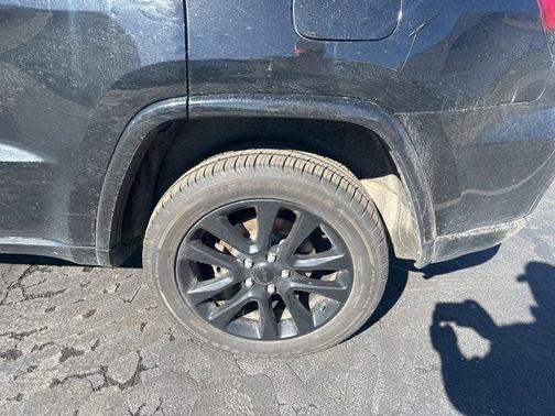 2017 Jeep Grand Cherokee Altitude