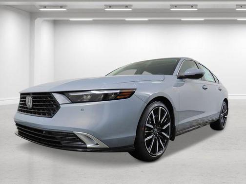 Urban Gray Pearl 2026 Honda Accord Hybrid Touring