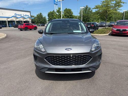 Carbonized Gray Metallic 2022 Ford Escape SE