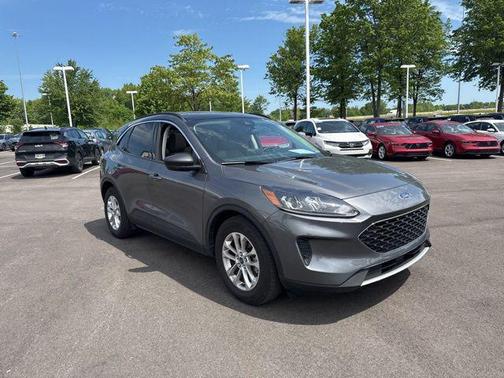 Carbonized Gray Metallic 2022 Ford Escape SE