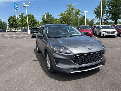 Carbonized Gray Metallic 2022 Ford Escape SE