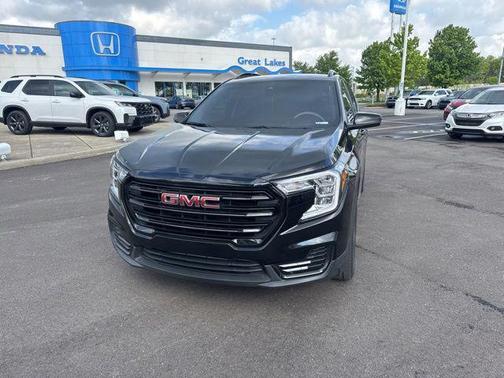 Ebony Twilight Metallic 2023 GMC Terrain SLE