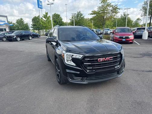 Ebony Twilight Metallic 2023 GMC Terrain SLE