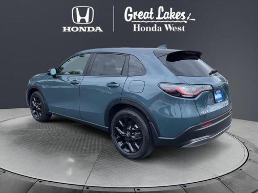 Nordic Forest Pearl 2024 Honda HR-V Sport