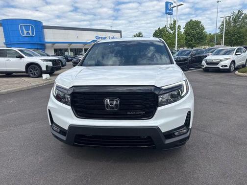 Platinum White Pearl 2023 Honda Ridgeline Black