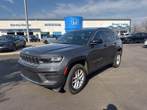 2024 Jeep Grand Cherokee Laredo