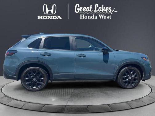 Nordic Forest Pearl 2024 Honda HR-V AWD Sport