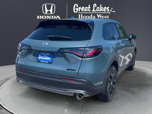 Nordic Forest Pearl 2024 Honda HR-V AWD Sport