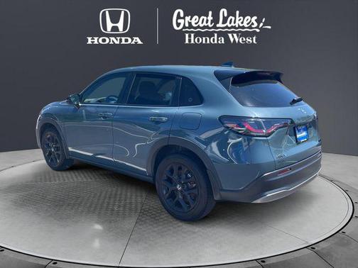 Nordic Forest Pearl 2024 Honda HR-V AWD Sport