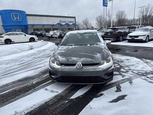 2018 Volkswagen Golf R 2.0T Manual