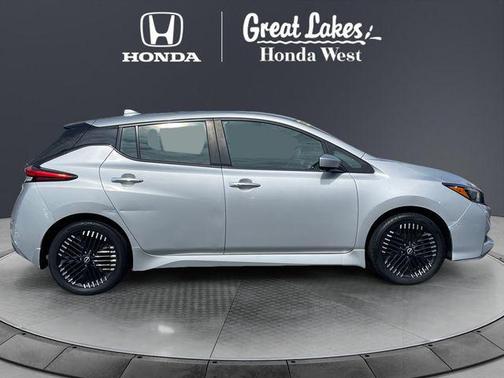 Brilliant Silver Metallic 2023 Nissan Leaf SV PLUS 60 kWh