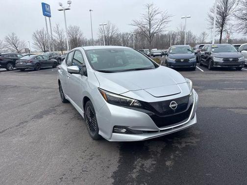 2023 Nissan Leaf SV PLUS 60 kWh