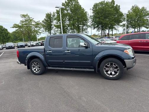 Arctic Blue Metallic 2015 Nissan Frontier SL