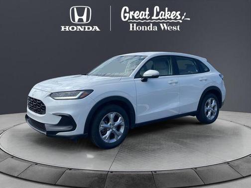 Platinum White Pearl 2023 Honda HR-V LX