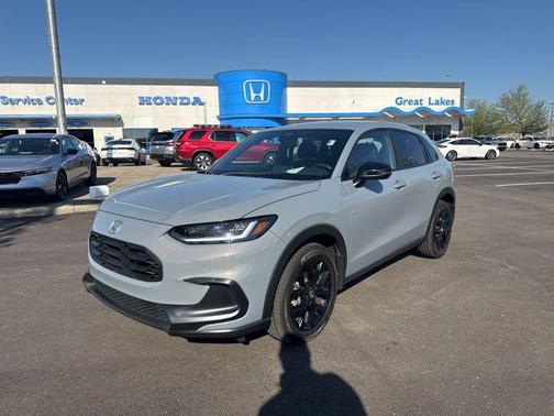 Urban Gray Pearl 2024 Honda HR-V Sport