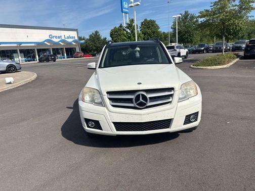 Arctic White 2010 Mercedes-Benz GLK-Class GLK 350 4MATIC