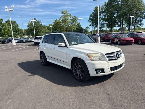 Arctic White 2010 Mercedes-Benz GLK-Class GLK 350 4MATIC