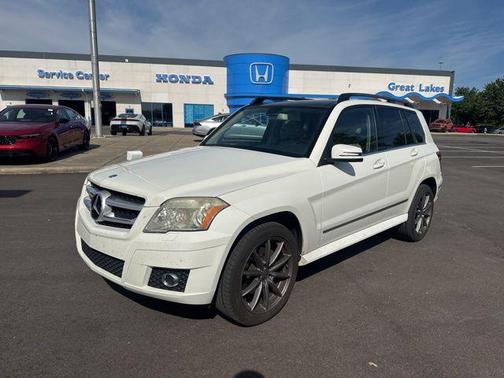 Arctic White 2010 Mercedes-Benz GLK-Class GLK 350 4MATIC