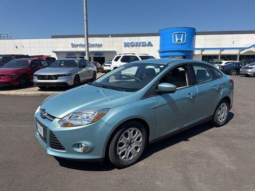 Frosted Glass 2012 Ford Focus SE