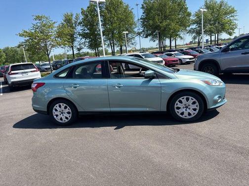 Frosted Glass 2012 Ford Focus SE