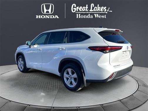 2023 Toyota Highlander L