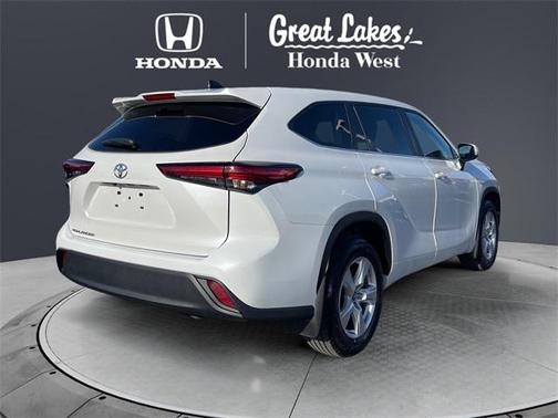 2023 Toyota Highlander L