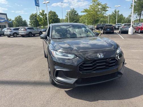 Crystal Black Pearl 2024 Honda HR-V AWD Sport