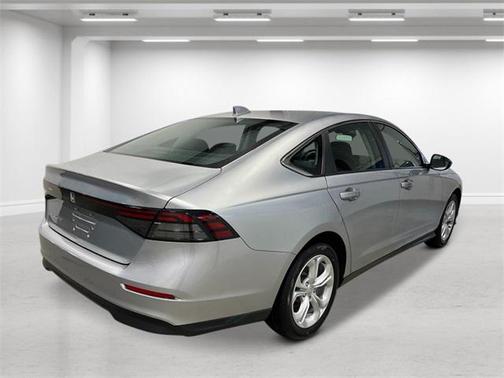 2025 Honda Accord LX 1.5T