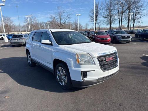 Summit White 2017 GMC Terrain SLE-1