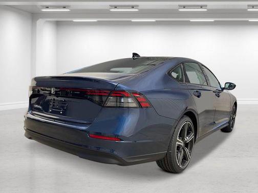 Canyon River Blue Metallic 2026 Honda Accord SE