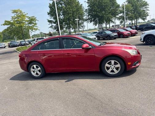 Victory Red 2012 Chevrolet Cruze LT