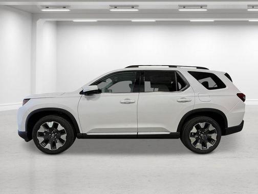 Platinum White Pearl 2026 Honda Pilot Elite