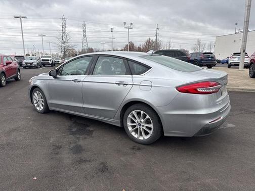 2020 Ford Fusion Hybrid SE
