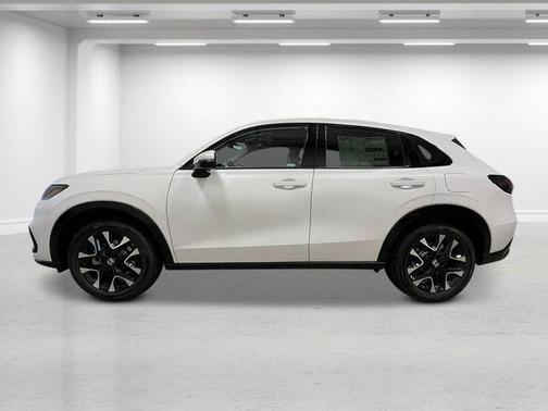 Platinum White Pearl 2026 Honda HR-V EX-L