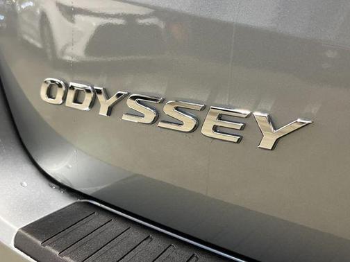 Solar Silver Metallic 2026 Honda Odyssey EX-L