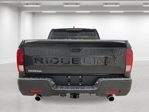 Crystal Black Pearl 2026 Honda Ridgeline Black