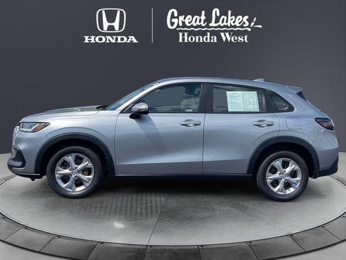 Lunar Silver Metallic 2024 Honda HR-V LX