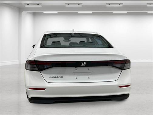 2025 Honda Accord LX 1.5T