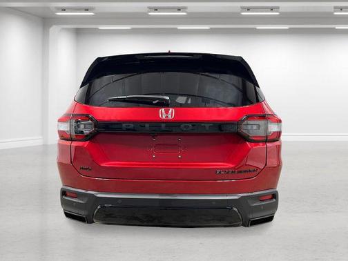 Radiant Red Metallic II 2026 Honda Pilot Black Edition