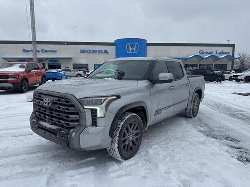 2023 Toyota Tundra Platinum