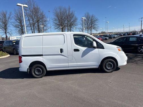 2021 Nissan NV200 SV