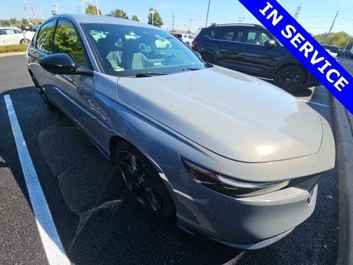 2023 Honda Accord Hybrid Base