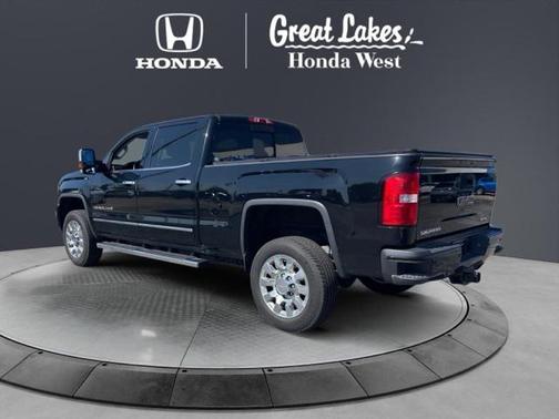 2017 GMC Sierra 2500 Denali