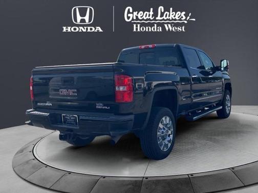 2017 GMC Sierra 2500 Denali