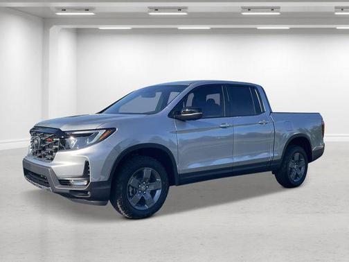 Solar Silver Metallic 2026 Honda Ridgeline TrailSport